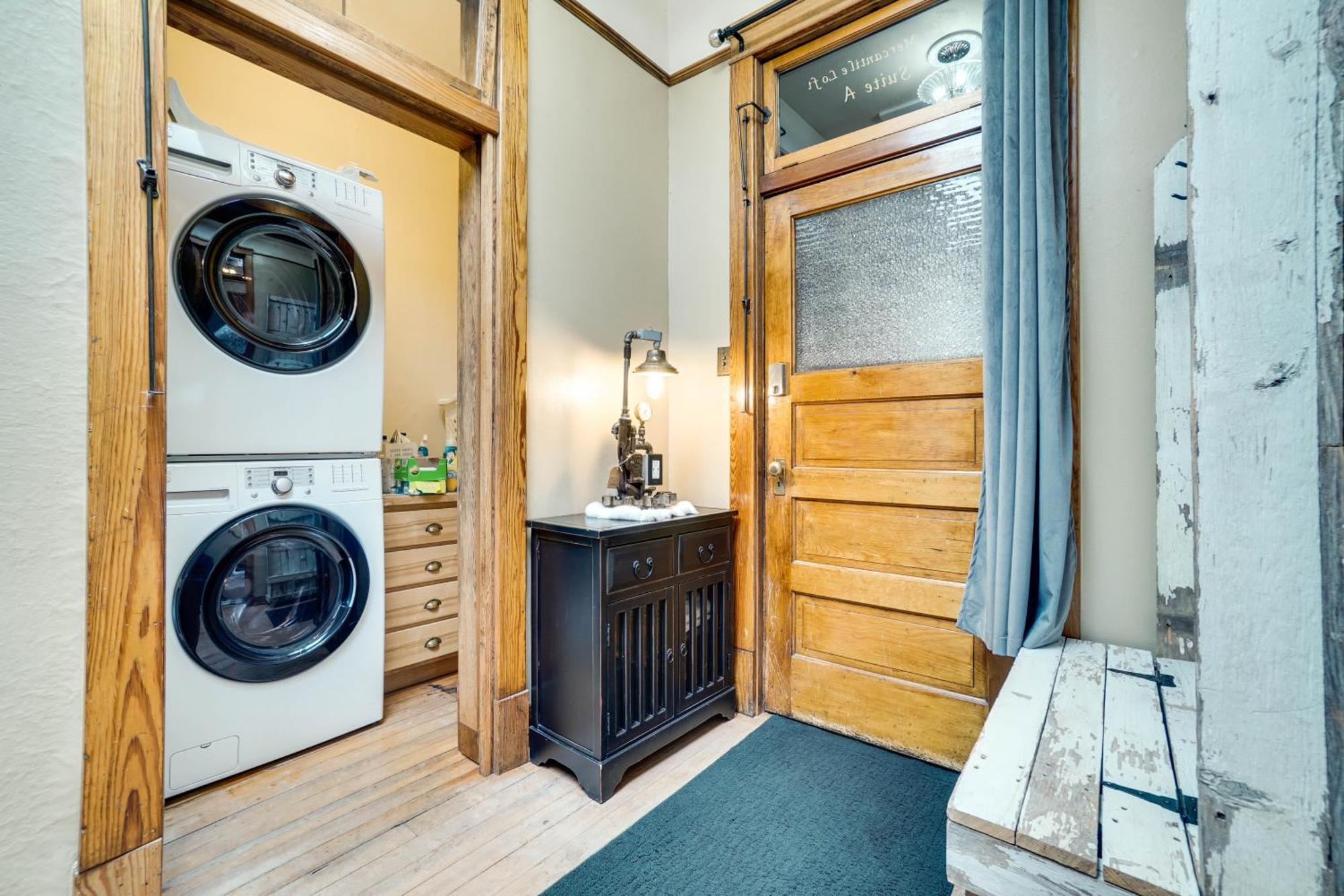 Vintage Downtown Laramie Apartment With Deck! מראה חיצוני תמונה